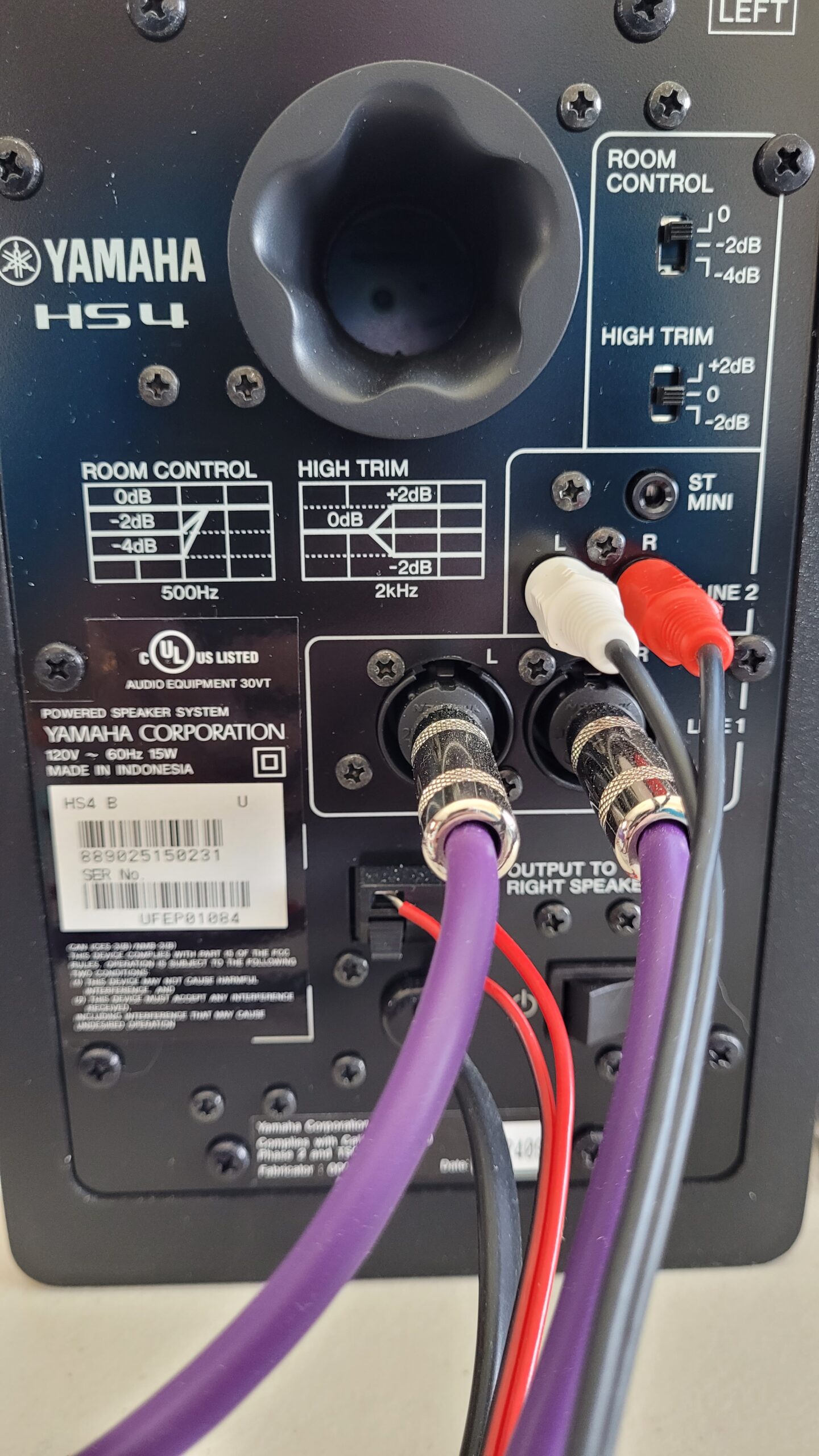 Yamaha HS4 Studio Monitors: Great Sound, Meh Packaging